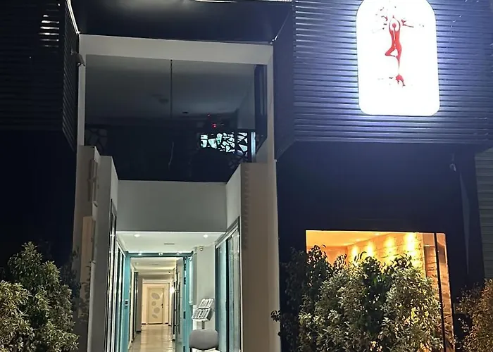 Super Appartement Au Coeur De Marrakech